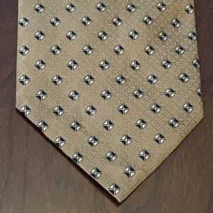 Vintage Dimoggio Gold Hade Made 100% Silk Men’s Neck Tie Made In Korea